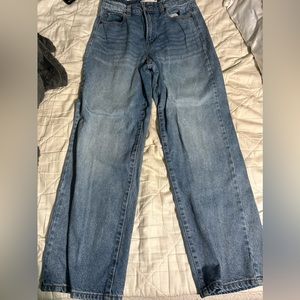 size 27 Hidden jeans.